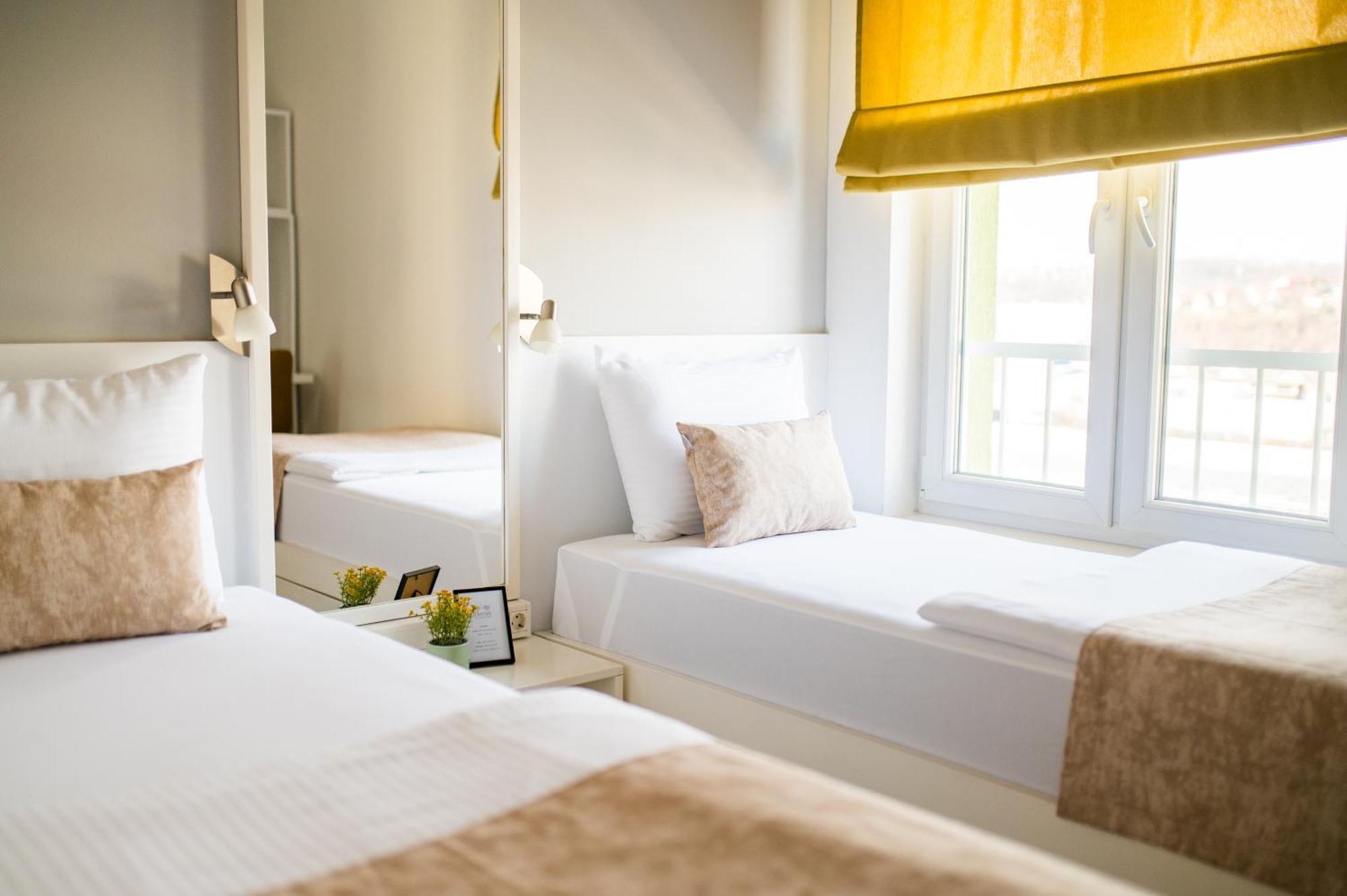 University Hotel Dorrah Tuzla Zewnętrze zdjęcie