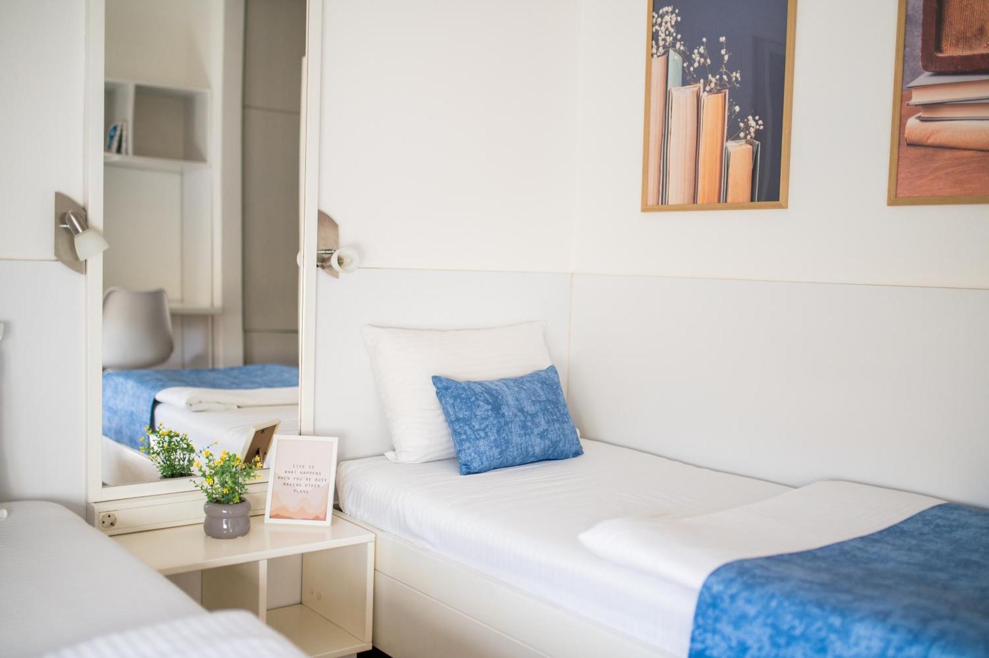 University Hotel Dorrah Tuzla Zewnętrze zdjęcie